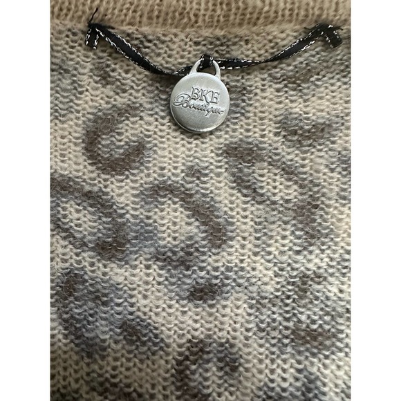 BKE Animal Print Bead Embellished Long Line Wool Blend Cardigan, Size M - Picture 4 of 5